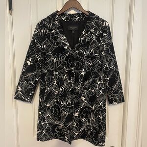 Ann Taylor Black and White Lined Jacket Floral Print Women’s Size XS